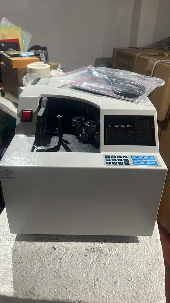 Verificadora de fajillas en el taller