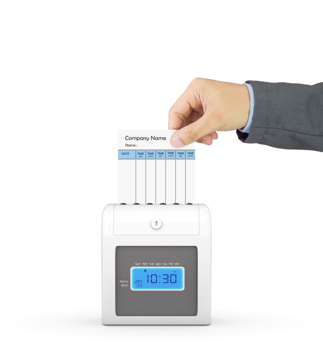 Mano metiendo una tarjeta de asistencia en un reloj checador